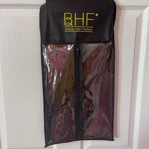 Hair extensions (NEVER WORN)